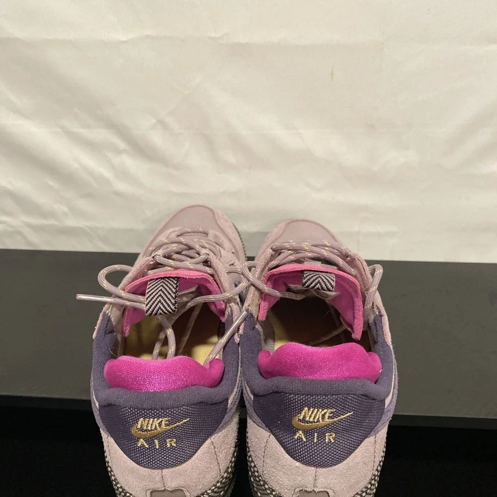 Nike Air Force 1 Wild 'Light Violet Ore'‎ Women's 9 FZ2600-200